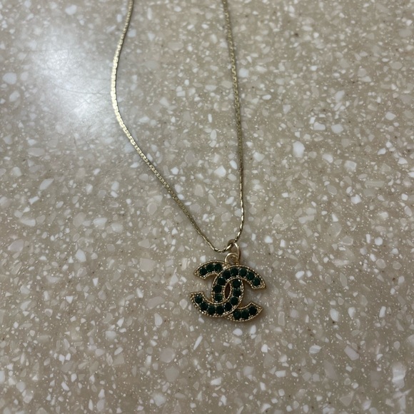 Pendant - Picture 5 of 7